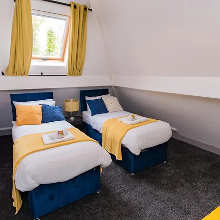 Stylish Apartment Near Nec, Birmingham Airport Bhx, Resorts World, Hs2, Jlr Sheldon  Exterior photo